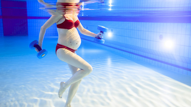 Aqua Fitness mit Babybauch (Zertifizierter Präventionskurs)
